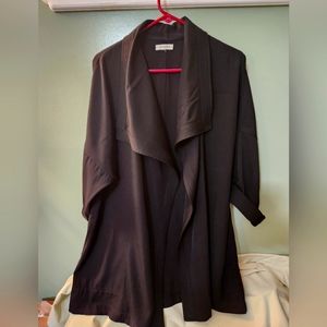2xl open front blazer. Has pockets. Excellent condition.